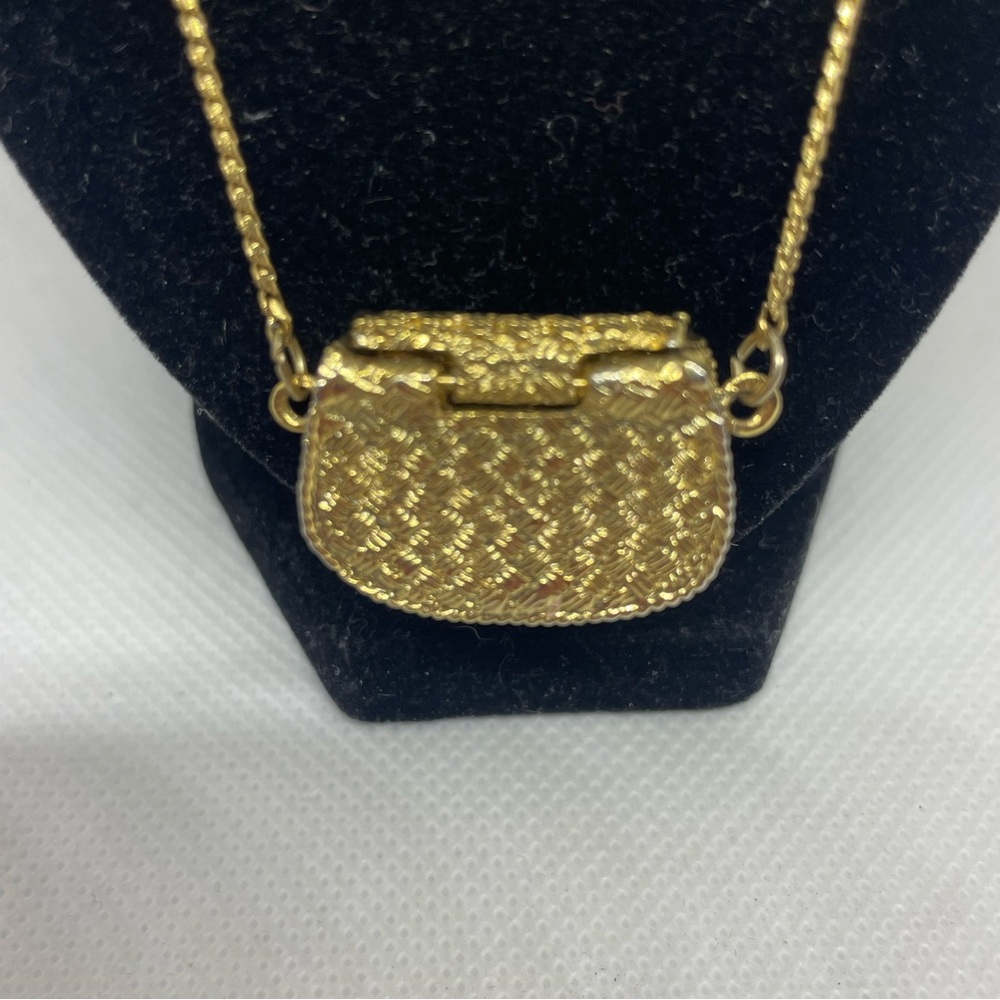 1928 Goldweave and Rhinestone Flower Purse Pendant Charm Necklace - Picture 2 of 9
